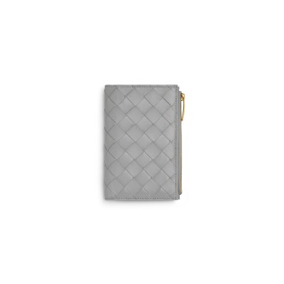BOTTEGA VENETA INTRECCIATO MEDIUM BI-FOLD WALLET 749940 (14.5*9.3*2cm) BOTTEGA VENETA INTRECCIATO MEDIUM BI-FOLD WALLET 749940 (14.5*9.3*2cm)